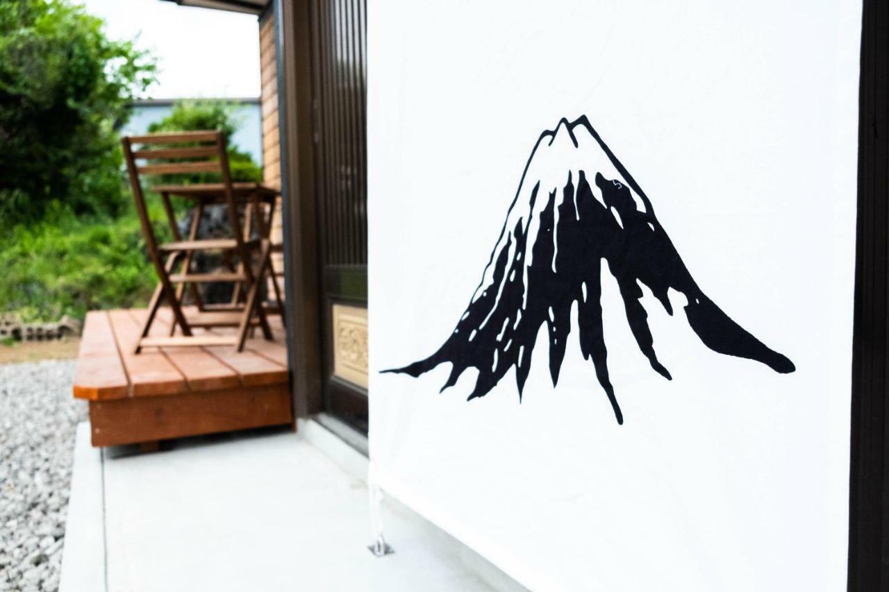 Вилла Enjoy Mt.Fuji A Фудзиёсида Экстерьер фото